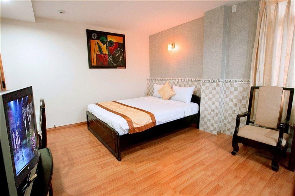 Galaxy 3 Hotel Нячанг Экстерьер фото