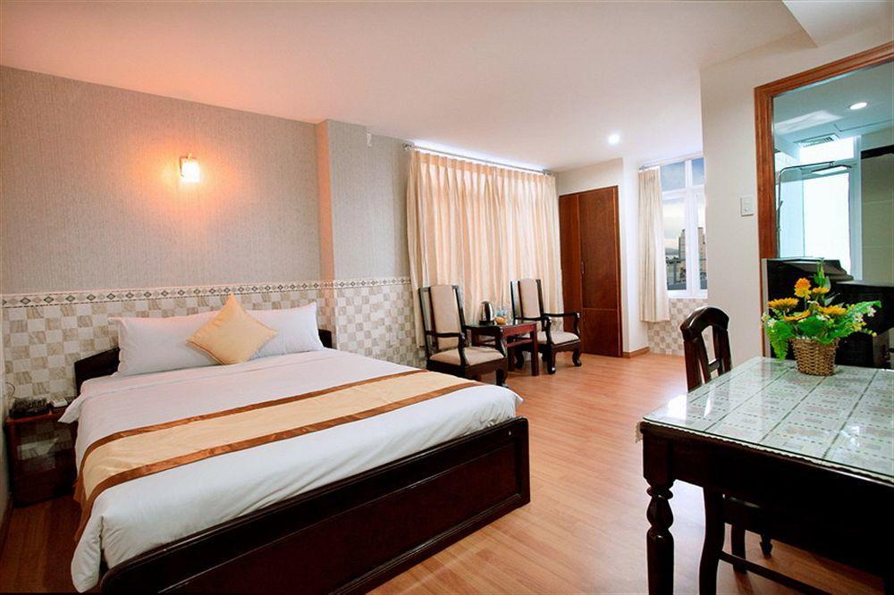 Galaxy 3 Hotel Нячанг Экстерьер фото