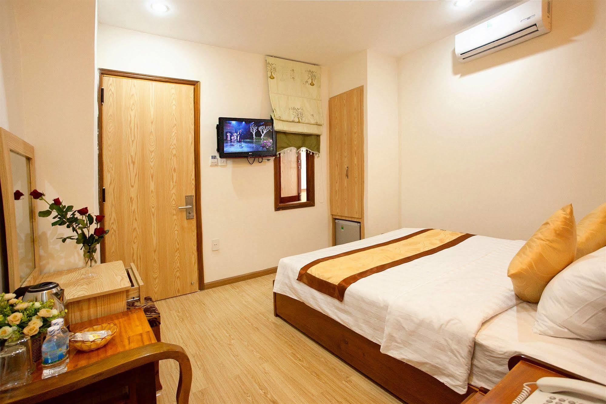 Galaxy 3 Hotel Нячанг Экстерьер фото