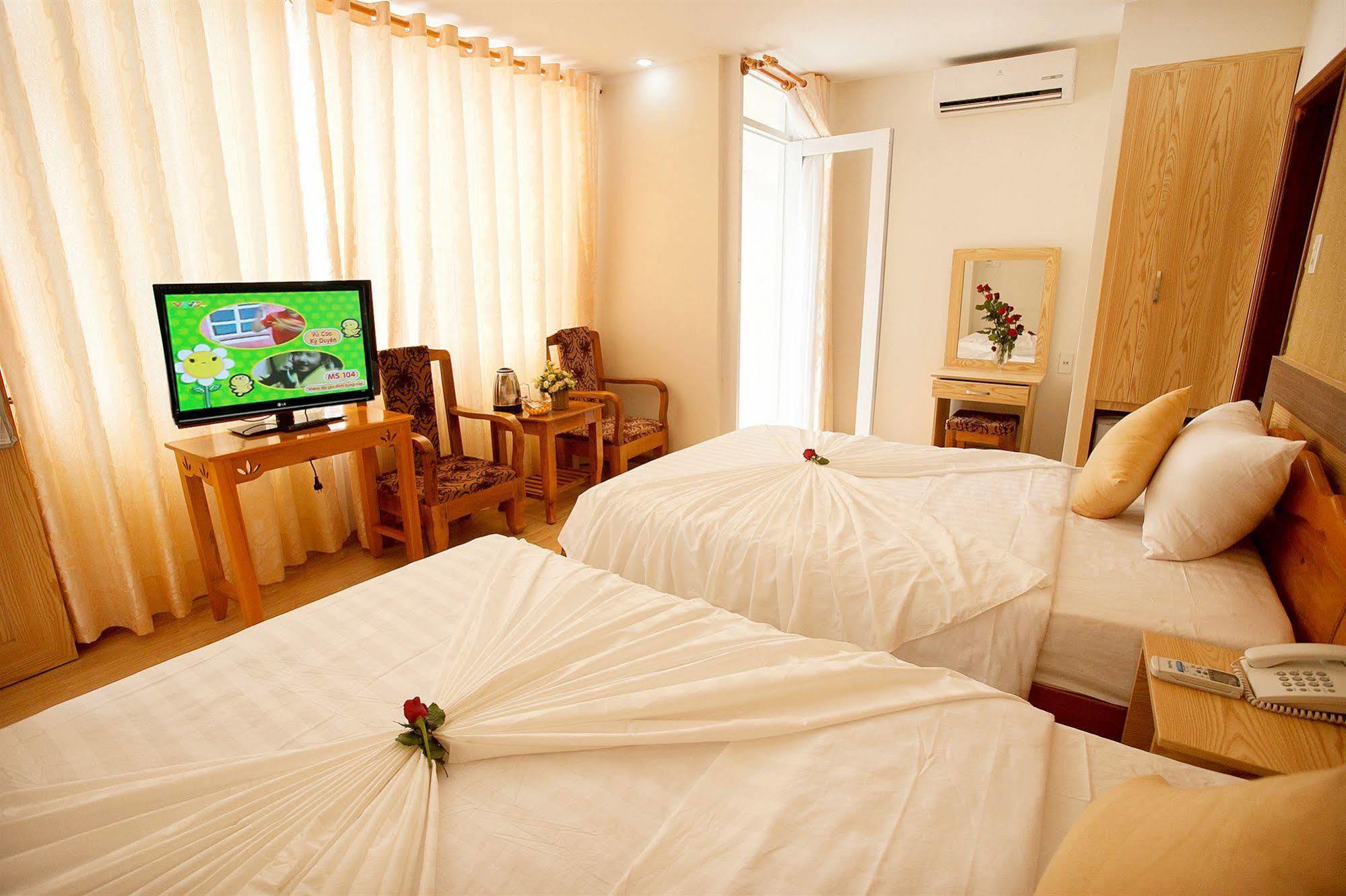 Galaxy 3 Hotel Нячанг Экстерьер фото