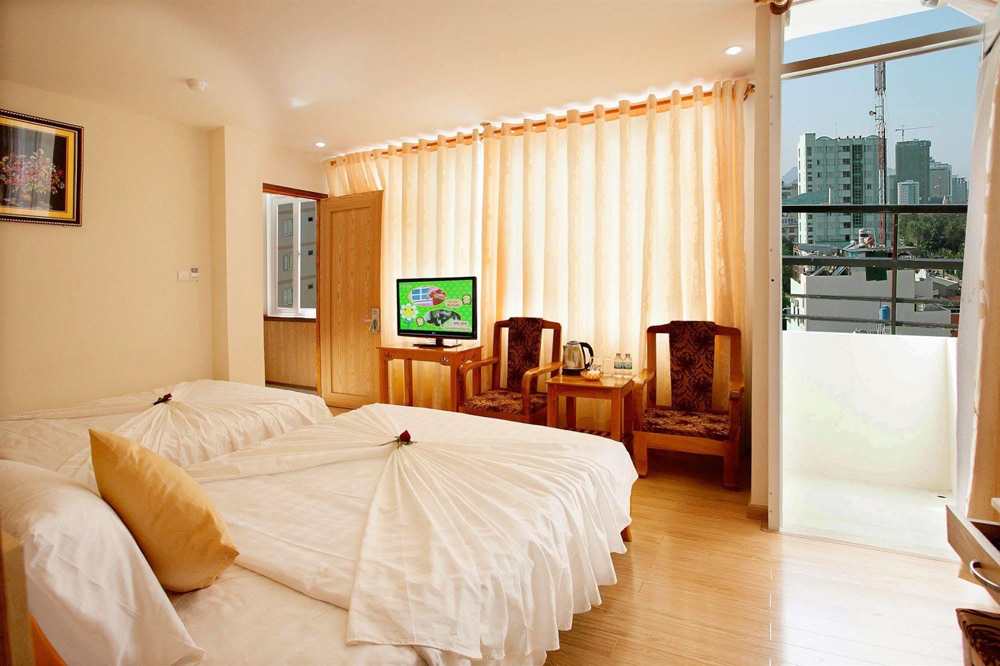 Galaxy 3 Hotel Нячанг Экстерьер фото
