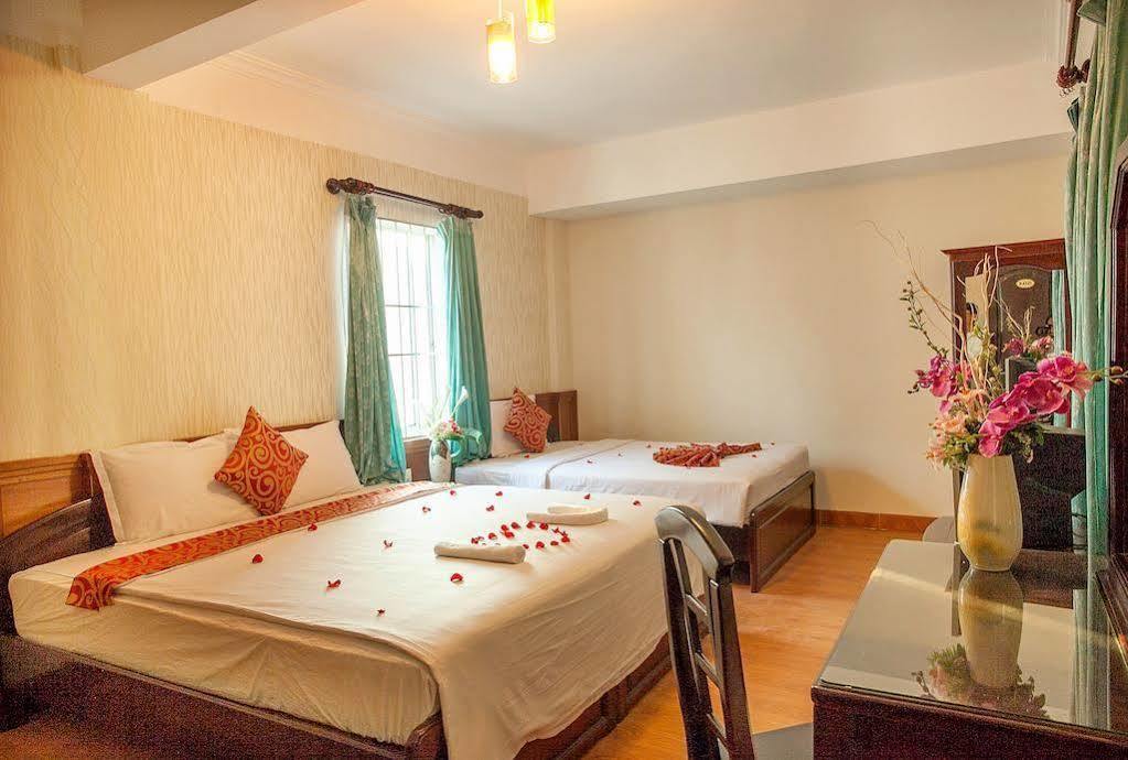 Galaxy 3 Hotel Нячанг Экстерьер фото